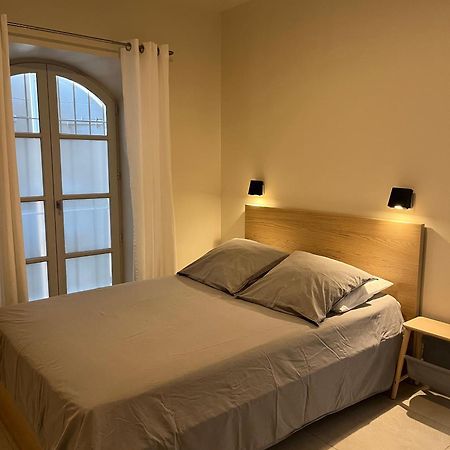 Le Petit Appartement D'Arles Esterno foto